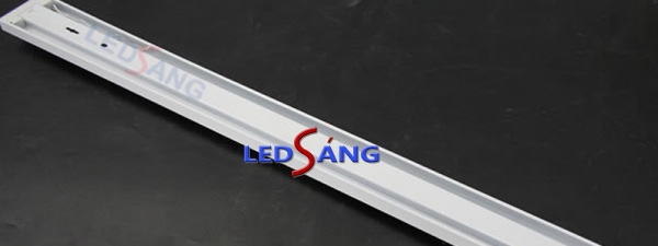 Nên chọn máng đèn led chống bụi nào?